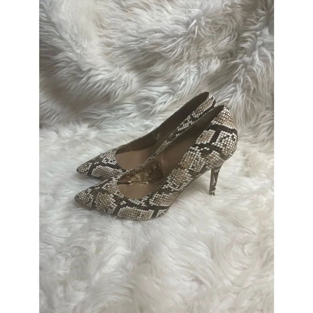 White House Black Market Neutral snakeskin print slip on heels Pointed toe SZ9.5